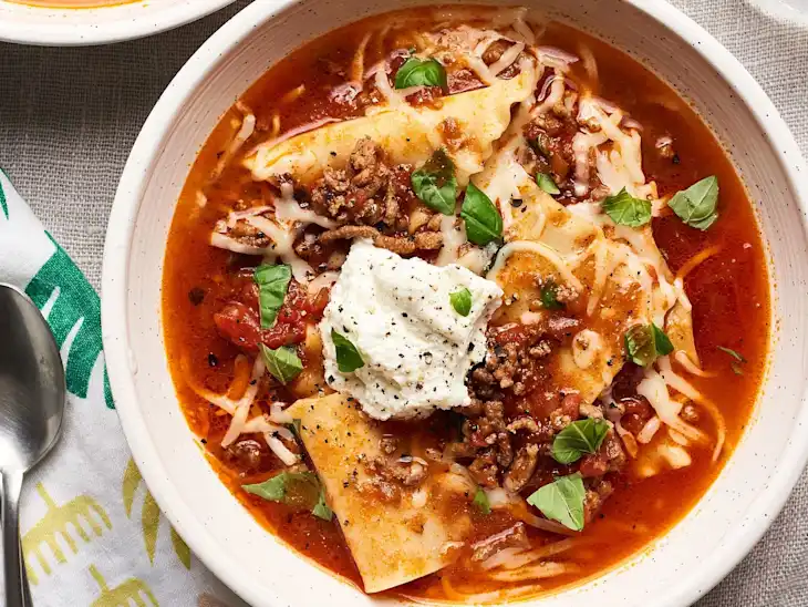 Slow Cooker Lasagna Soup
