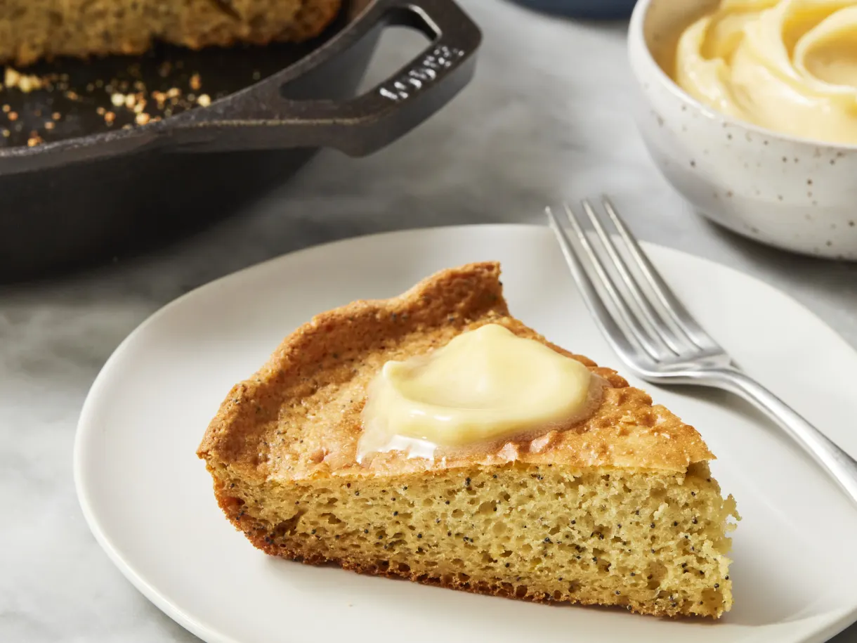 Lemon Poppy Seed Skillet Pancake