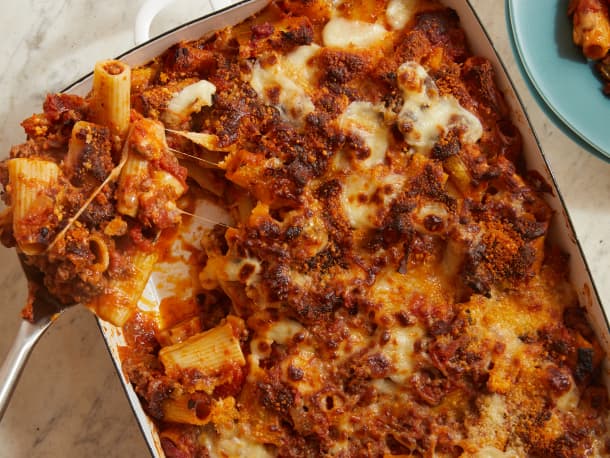 How To Make Cheesy Baked Rigatoni with Beef