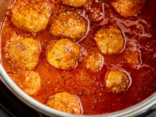 Fast and Flavorful Instant Pot Meatballs