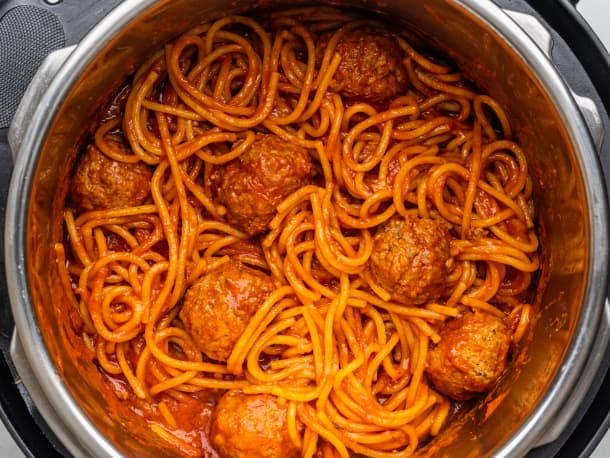 Instant Pot Spaghetti and Meatballs