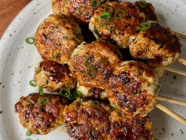 Tsukune (Grilled Japanese Chicken Meatballs)