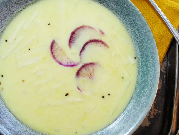 Slow-Cooker Yogurt Soup with Daikon