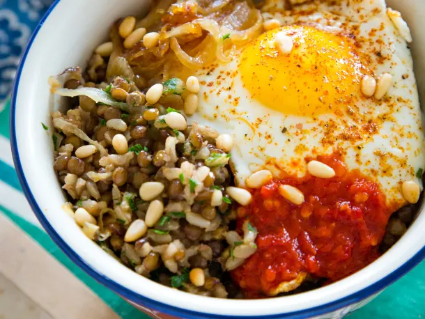 Brown Rice Bowl with Lentils, Caramelized Onions & Fried Egg