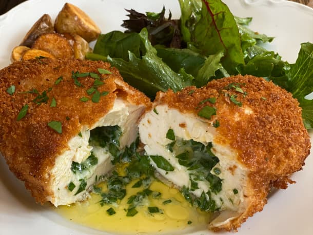 Garlic Butter Chicken Kiev