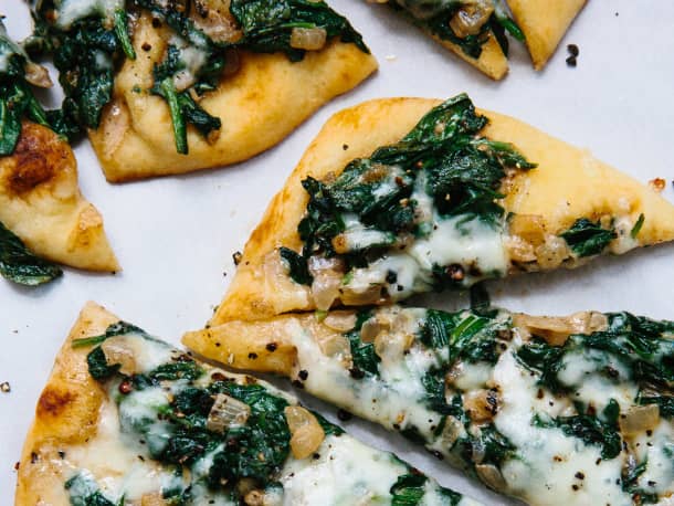 Saag Paneer Pizza