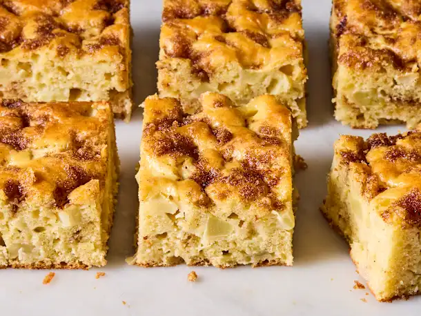 Apple Yogurt Cake
