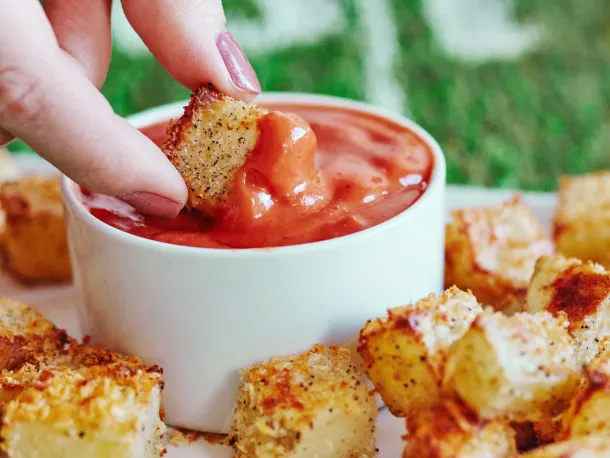 Crispy Potato Bites with Spicy Ketchup