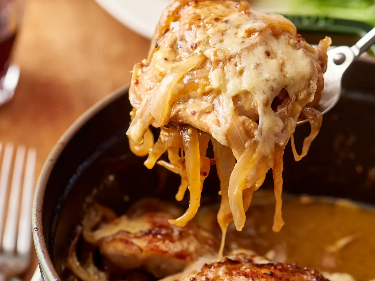Braised French Onion Chicken with Gruyère