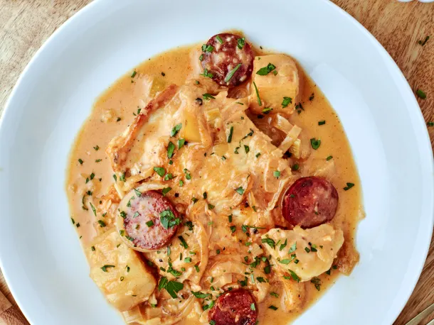 Creamy Chicken with Potatoes, Chorizo, and Leeks