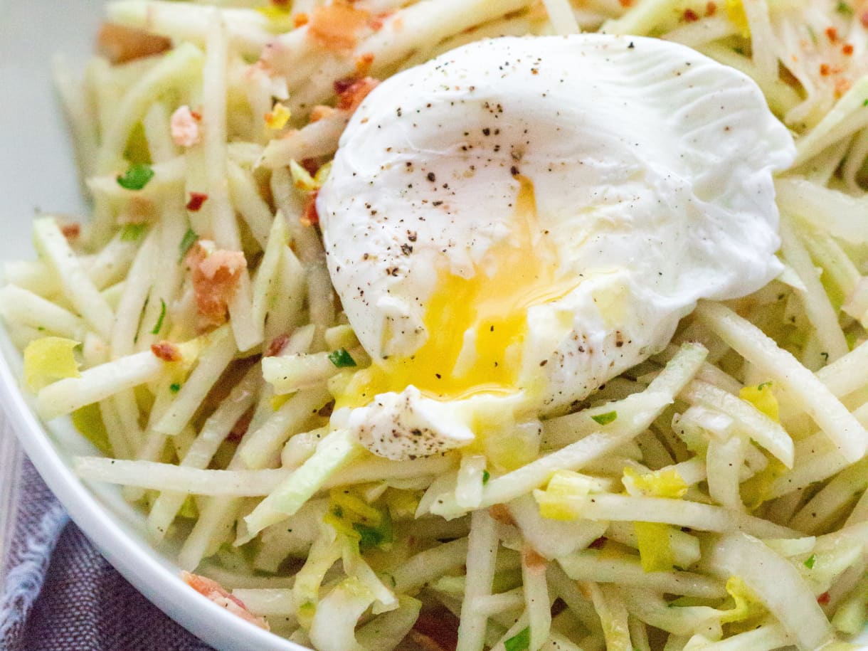 Kohlrabi Bistro Salad