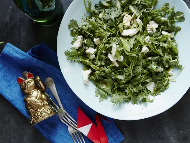 Chrysanthemum and Tofu Salad (Ma Lan Tou)