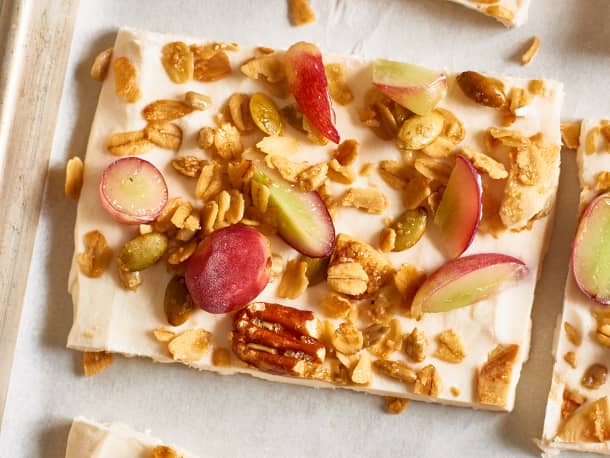 Frozen Grape & Granola Yogurt Bark