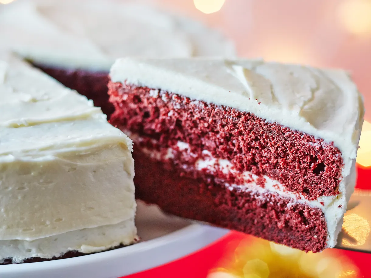 Gingerbread Red Velvet Cake