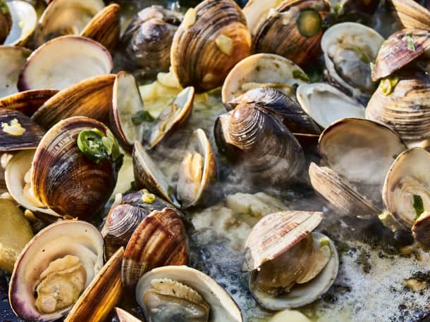 Buttery Pan Clams with Ginger and Scallions