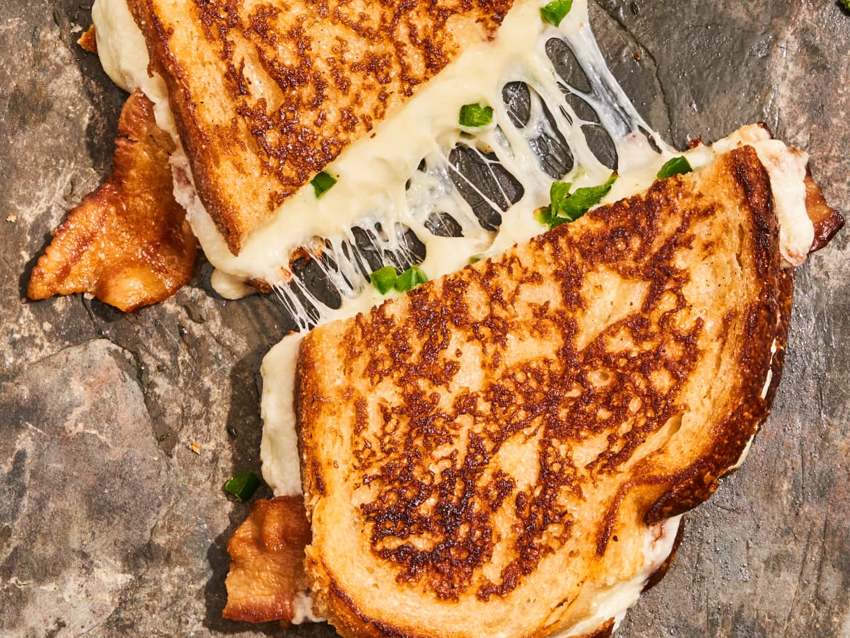 Jalapeño Popper Grilled Cheese