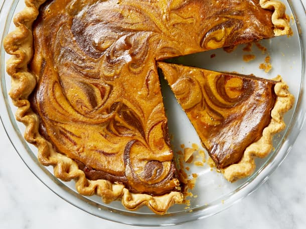 Nutella-Pumpkin Praline Swirl Pie