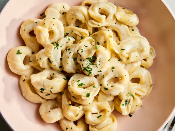 Tortellini Alfredo