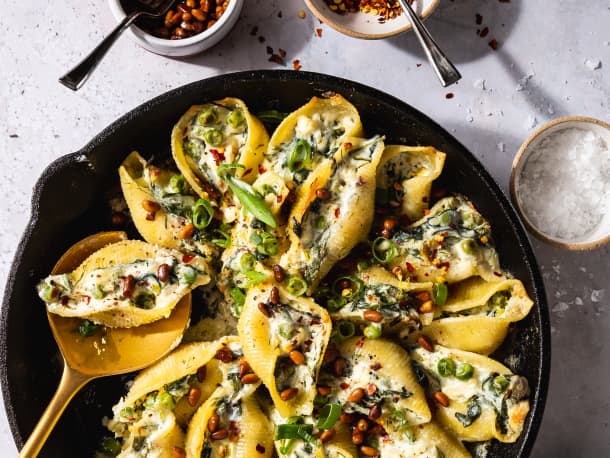 Spanakopita Stuffed Shells