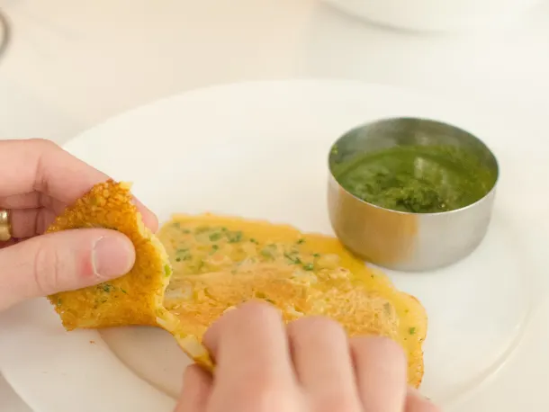 Pudla (Indian Chickpea Crepes)