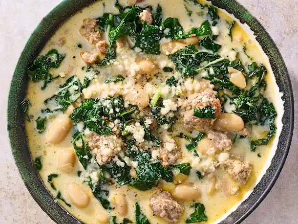 Sausage, Kale, and White Bean Soup