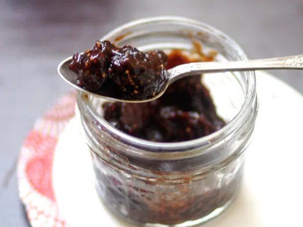 Nigel Slater’s Dark and Sticky Fruit Chutney