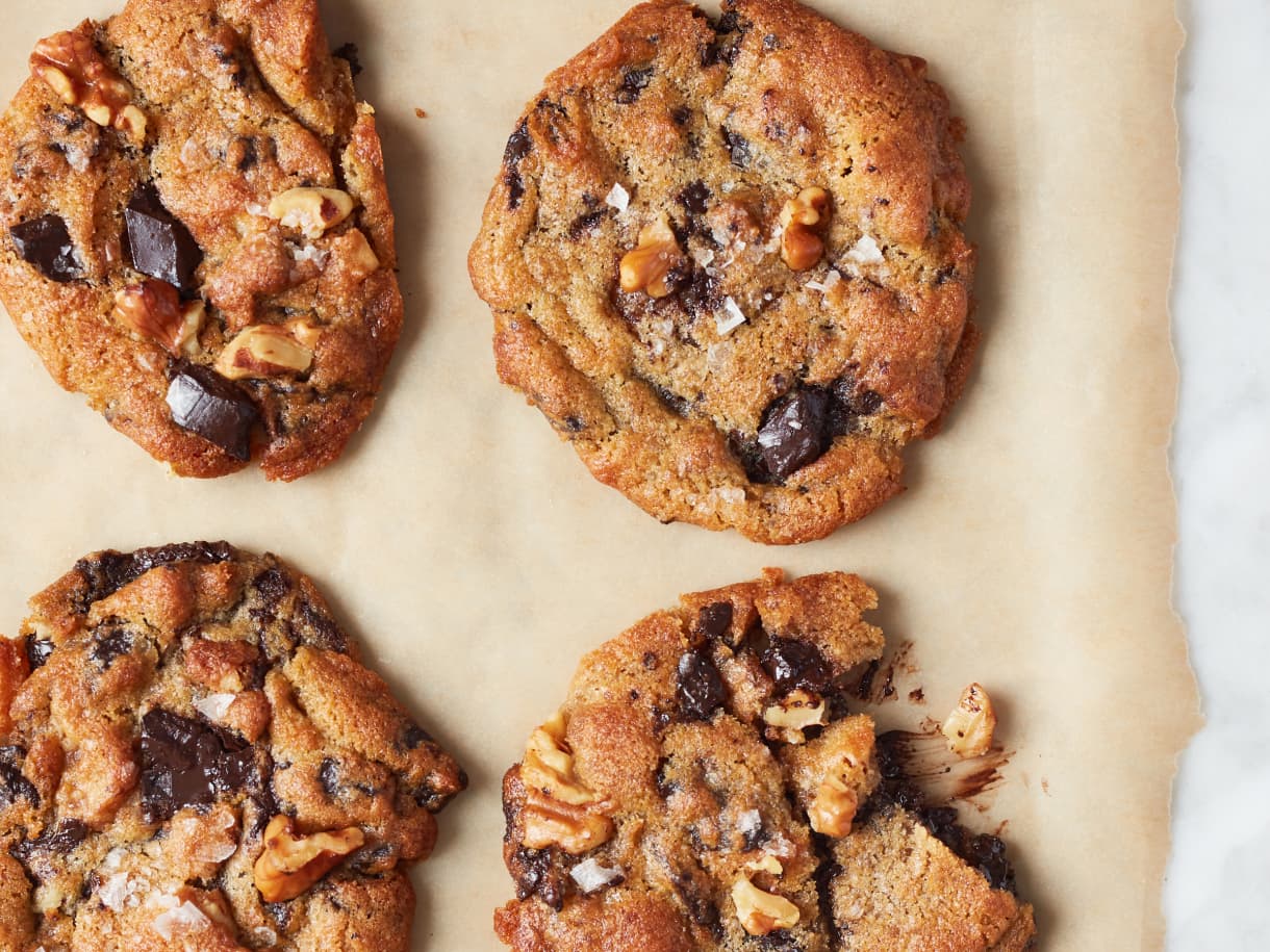 Air Fryer Chocolate Chip Cookies