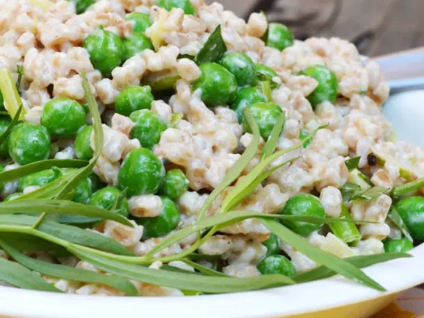 Farro Salad With Peas and Leeks