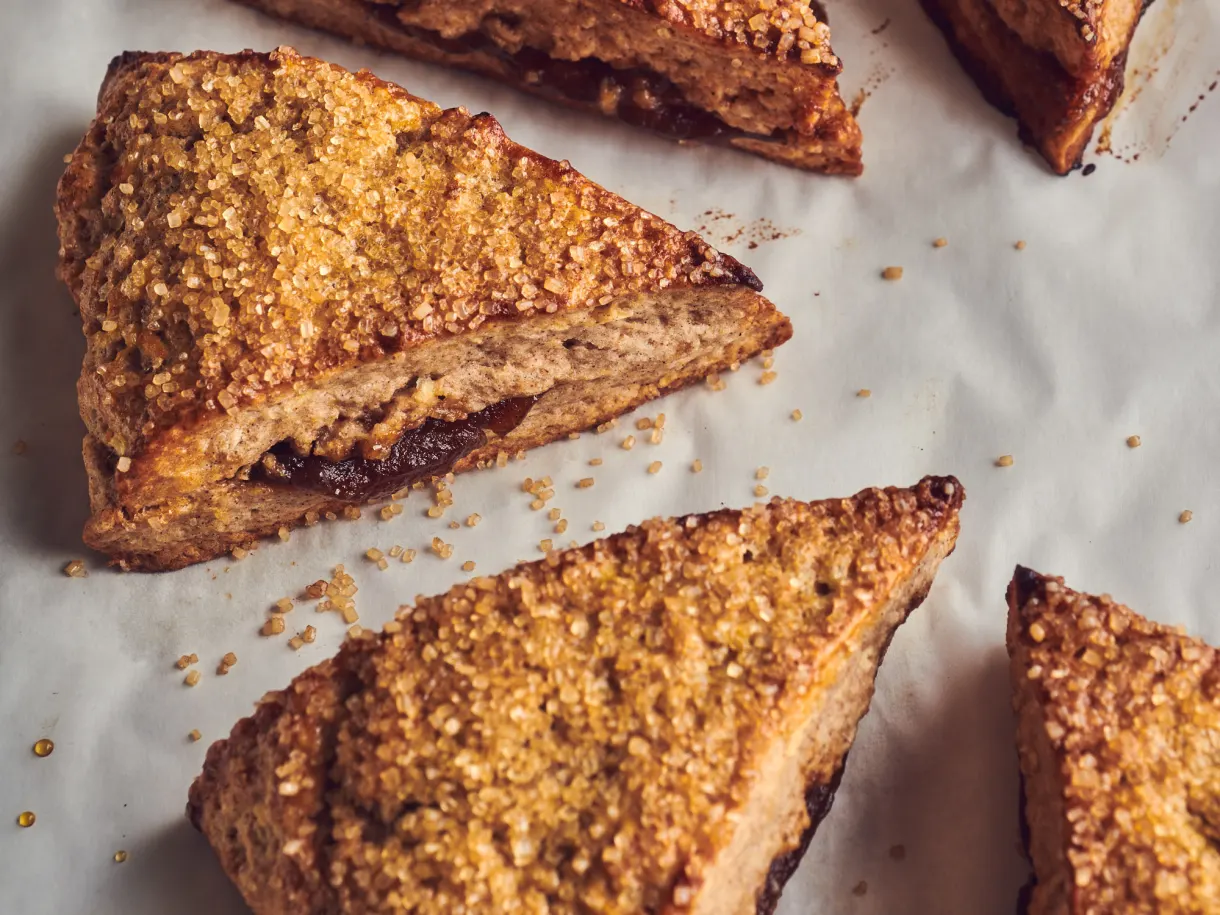 Stuffed Apple Pie Scones
