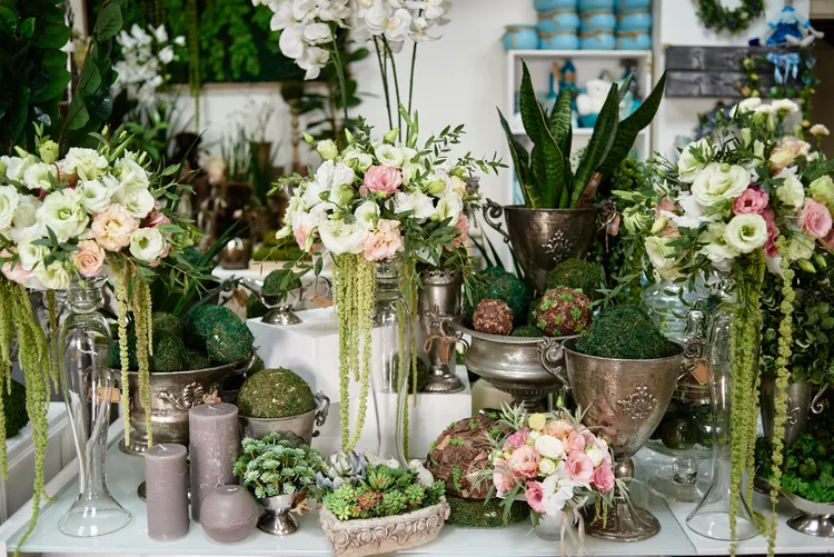 This Cascading Bloom Is the 2026 Wedding Flower of the Year—Here's How to Style It in Your Home