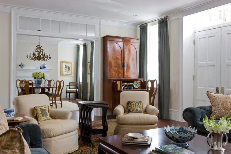 This Grandma Furniture Staple Is Having a Major Moment—and It’s Perfect for Small Spaces