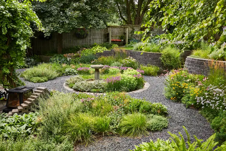 7 Expert Tips for Creating a Beautifully Imperfect Wabi-Sabi Garden