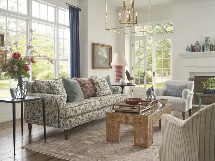 Floral Sofas Are Making a Comeback—Here’s How Designers Are Decorating with Them Again