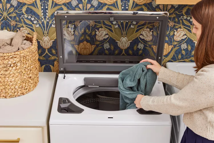 Don’t Ignore These 6 Signs Your Washing Machine Needs Rebalancing