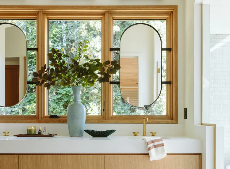 Why You Should Snap a Photo of Your Bathroom Before Leaving the House