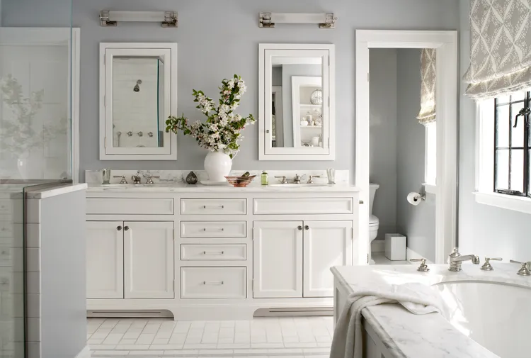 This Bathroom Paint Color Will Never Go Out of Style, According to Color Experts