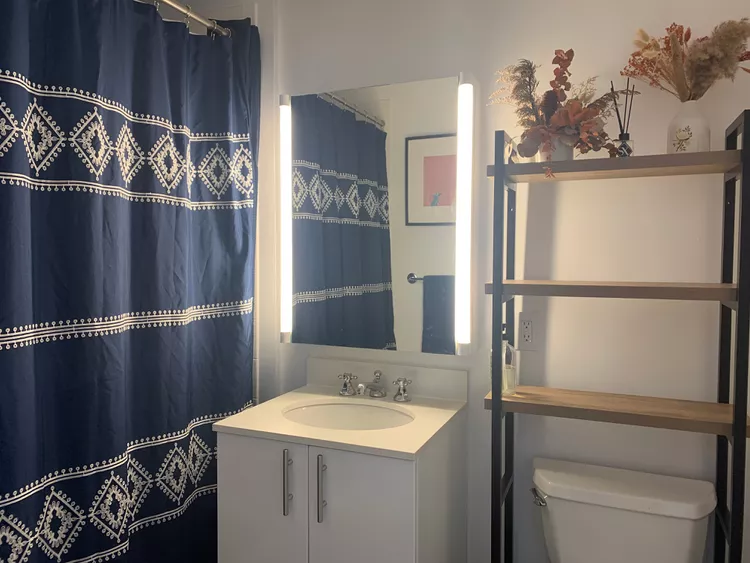 These Affordable Finds Made My Boring Rental Bathroom Pop