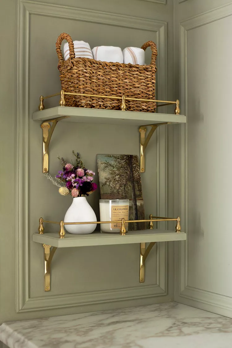 26 Bathroom Shelf Ideas to Keep Your Toiletries Organized