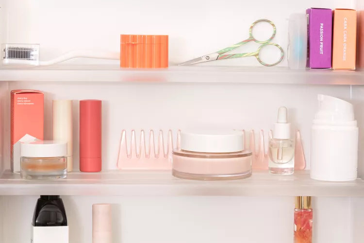 19 Clever Ways to Organize Bathroom Cabinets
