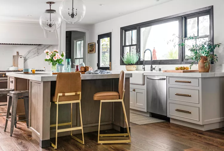 23 Timeless Kitchen Cabinet Hardware Ideas That Instantly Refresh Your Space