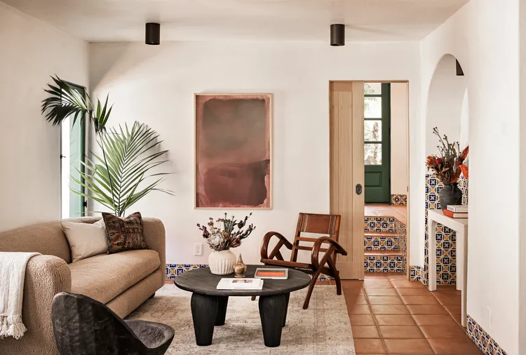 7 Free Ways to Instantly Transform Your Space by Shopping Your Own Home