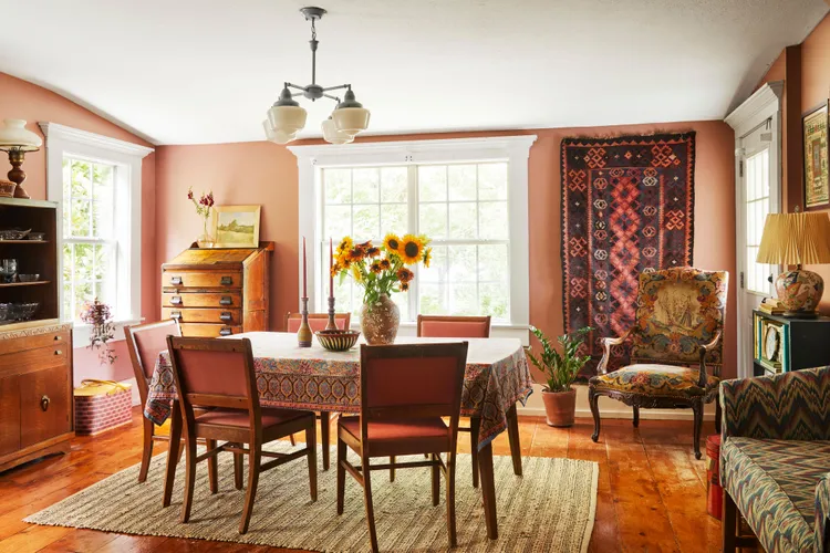 5 Signs a Furniture Piece Might Be Too Valuable to Pass Up