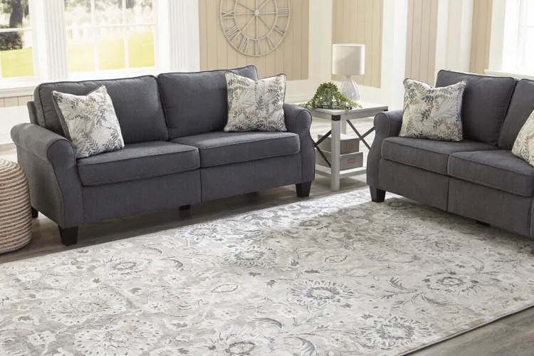 Amazon’s Hidden Outlet Is the Best Place to Look for Black Friday Deals—Save on Winter Fashion, Home Decor, and More