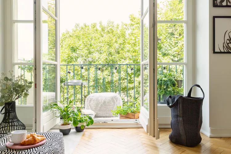 Transform Your Apartment Balcony with This Golden Rule