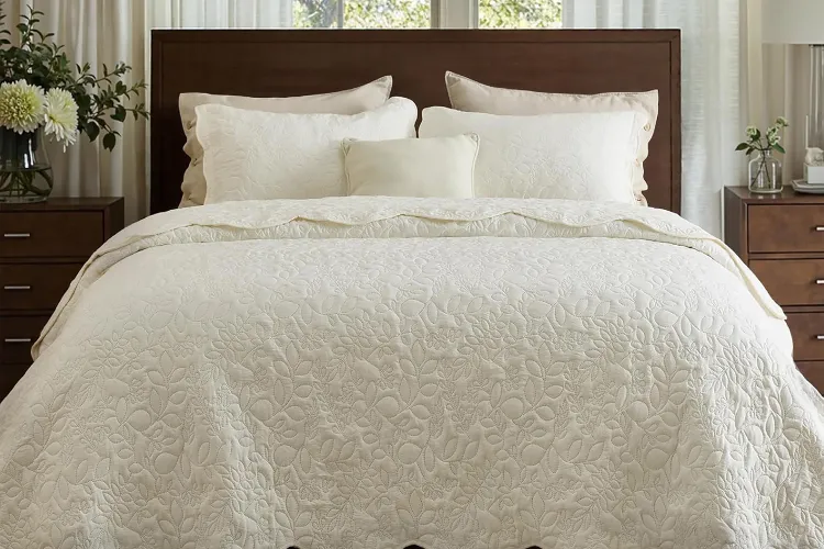 48 Home, Kitchen, and Fashion Deals Only Amazon Prime Members Can Grab Before Labor Day Weekend—Up to 73% Off