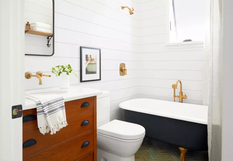 5 Simple Tips for Choosing the Right Bathtub Size for Your Space and Soaking Style