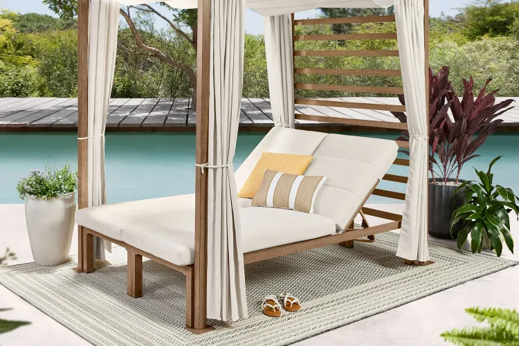 10 Outdoor Lounge Chairs, Beach Towels, Patio Umbrellas, and More Poolside Finds to Shop from BHG x Walmart—from $5