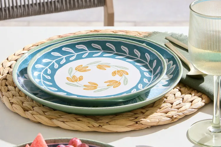 BHG x Walmart Launched a Stunning Melamine Dinnerware Line That'll Give You Peace of Mind on the Patio—from $4
