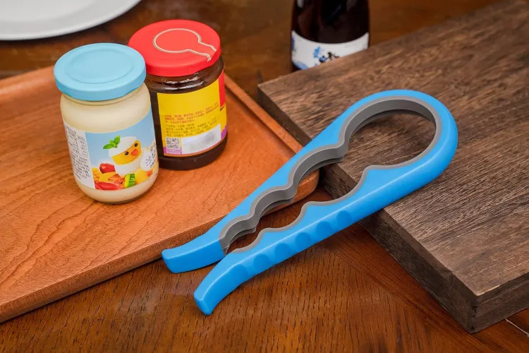 These Under-$10 Clever Gadgets from Amazon Are So Useful, You’ll Wish You Bought Them Sooner