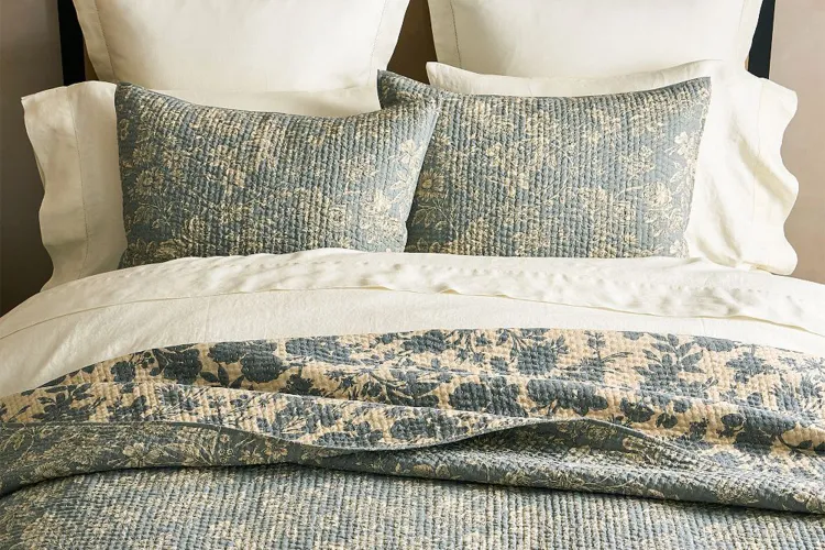 Pottery Barn's Huge Weekend Sale Includes Quilts, Dining Room Furniture, and More—Up to 60% Off